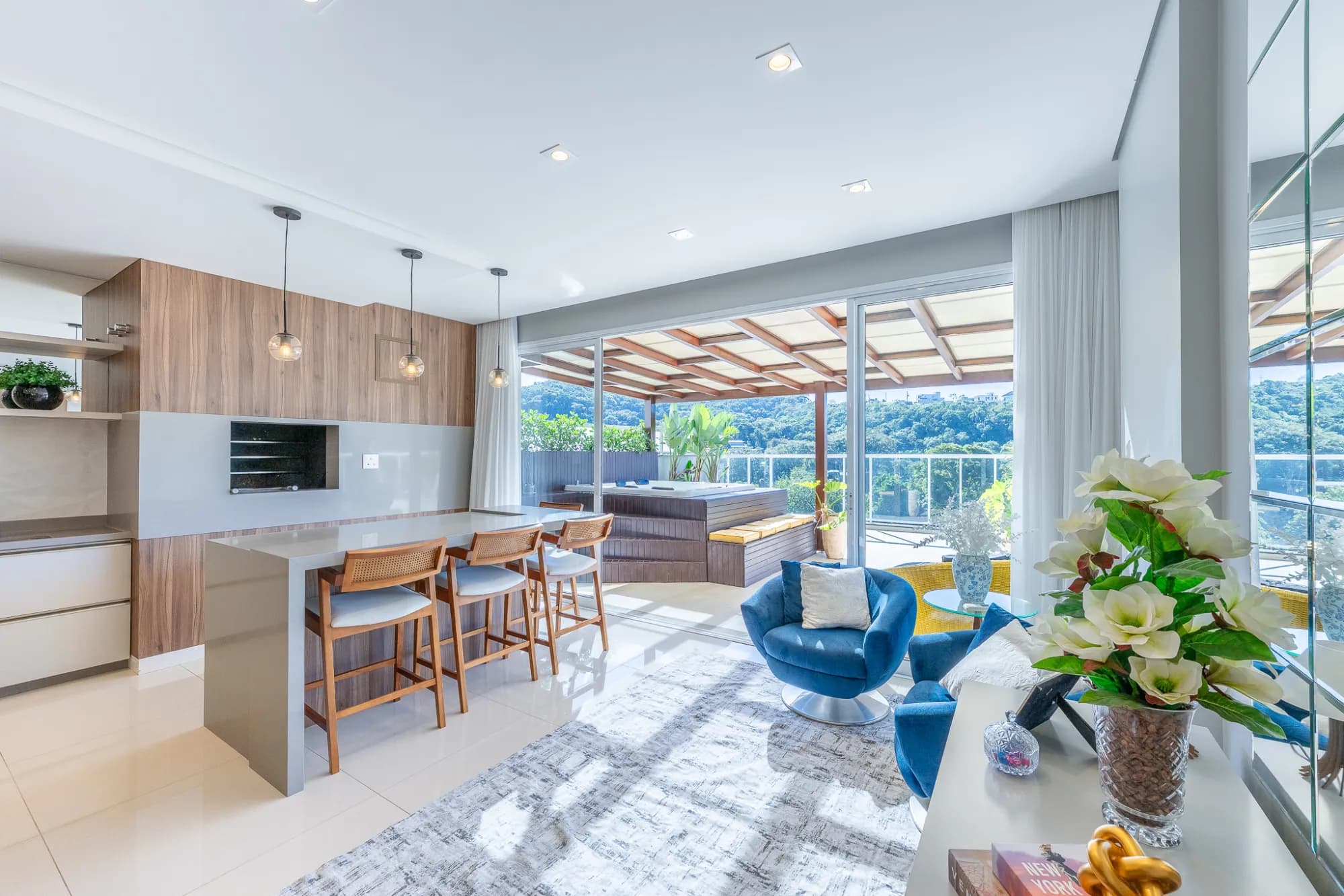 Foto de APARTAMENTO GARDEN COM 3 SUÍTES NO VORSTADT