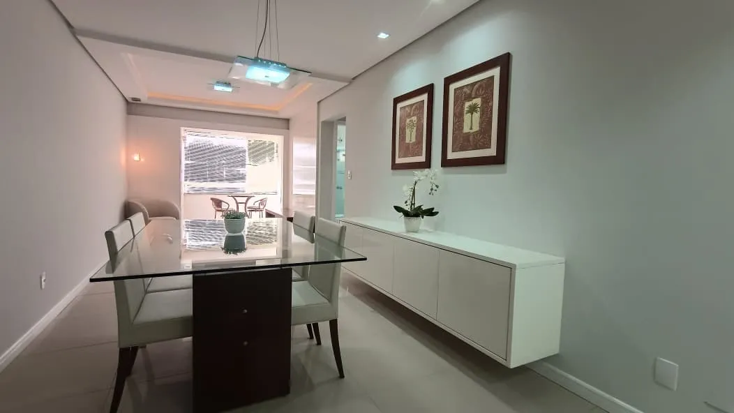 Foto de Apartamento Mobiliado à Venda na Ponta Aguda. Pronto para Morar